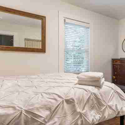 Northfork Townhouse Walk to All Rooms