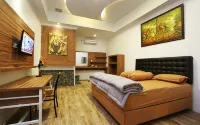 Ndalem Bebekan Guesthouse - parking