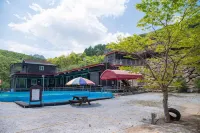 Geochang Namdeok Yusan Ice Pension - 3 estrellas