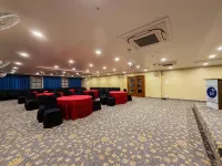 ZiP By Spree Hotels 潘達爾普爾 - 早餐