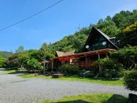 Jecheon Gyegong Areumdaun Sesang Pension - 膳食民宿
