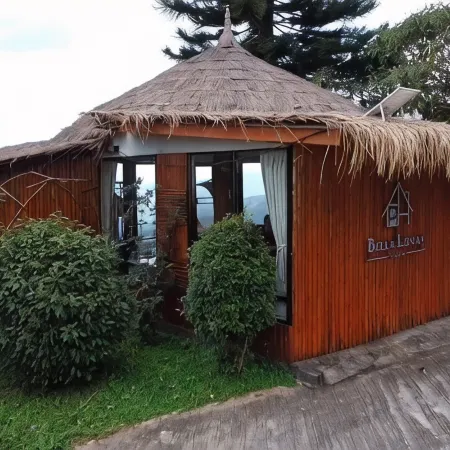 Bella Lunar Villa