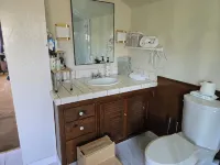 Spacious 3 bedroom house, close to Oakland, San Francisco, & San Jose. - Wi-Fi