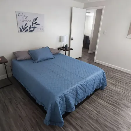 Convenient, cozy and bright  :)