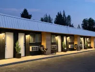Outdoors Inn - breakfast