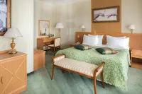 Planernoe Hotel - parking