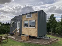 The Cedar Tiny House Hoteles en Eyemouth
