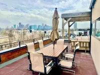 Luxury 5-Bedroom Home in LoHi, Amazing rooftop deck. 3,000 sqft - Bungalow