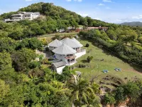 4 Bedroom, 4 bathroom Villa on the Beach - Beach
