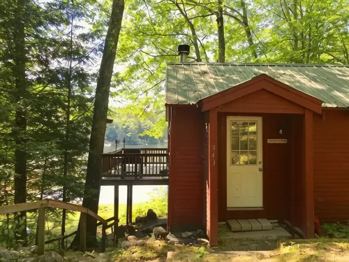 Cozy Cabin on Loon Lake - Hytter