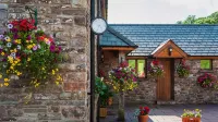 The Celyn - Homestays