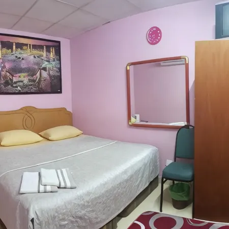 Al Funduq Motel 1