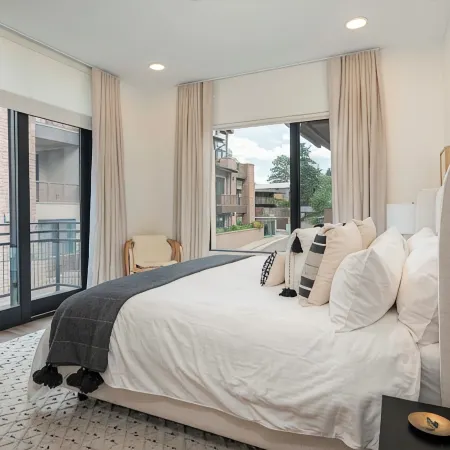 Luxury 2 Bedroom Condo in Downtown Ketchum