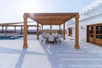 Al Junaidi Farm by Bridge Retreats - bar