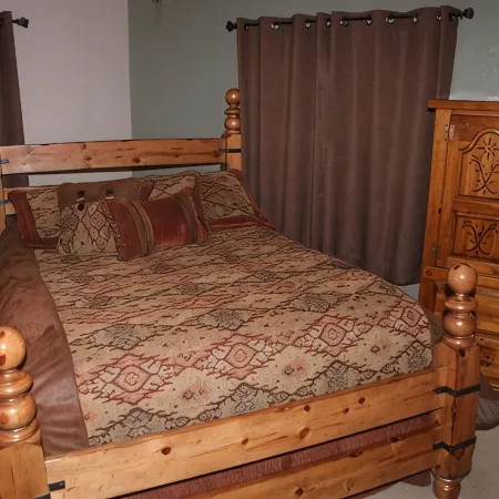Gorgeous Deck View of Pike's Peak in Secluded Forest- 8 Acres; Excellent Reviews