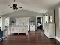 The Chalet on Lake Wylie, 5000 sq ft, Sleeps16, Pet Friendly, Close to Charlotte - 4-Star