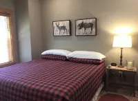 Hawks Ridge Cabin - 3-Star