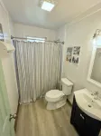Surf Side Bungalow- Ocean front with 3 story deck - バルコニー