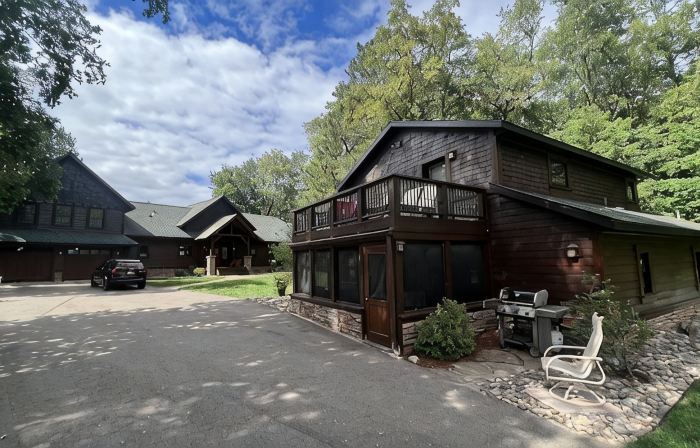 Lower Whitefish Guest House Crosslake ~ Absolutely Beautiful Property!
