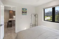 Cozy Guest House In The Chugach Mountains - balcón