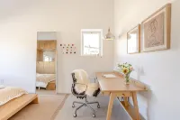 Panorama House: Featured in Dwell - 4-Star