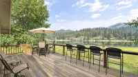 Garden Cottage Getaway on the Pend Oreille River! Pet-Friendly! Water Access!! - Boutique