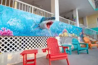 Beach House, Waterfront, Sombrero Beach, Florida Keys Rental, Private Pool, Dock - Boutique