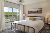 Custom, Countryside Barndominium for Multi-Family near Bozeman - Hot Springs