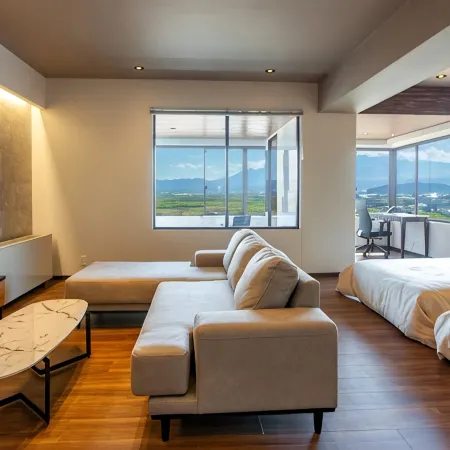 Aso Plaza Hotel