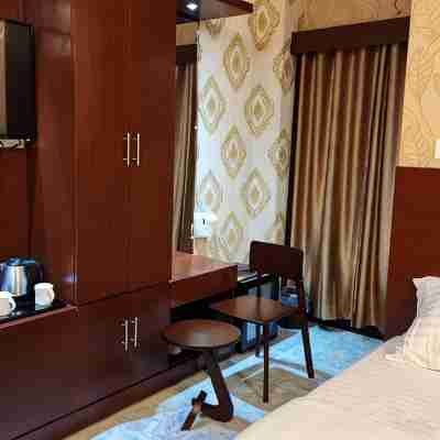 Sunset Bay Hotel Rooms