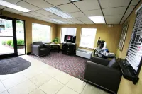 Deluxe Inn - Fayetteville I-95 - 2-Star