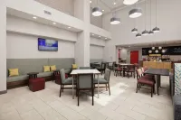 Hampton Inn & Suites McAllen - فطور