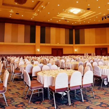 Thumrin Thana Hotel