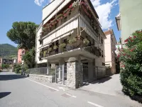Il Giardino di Ada Ground Floor Studio with AC and Patio - Apartemen