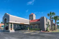 Quality Inn Kennedy Space Center - Pet friendly