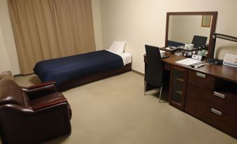 Hotel Livemax Budget Nagoya