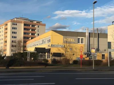 Hotel Leo Отели в г. Эггенштайн-Леопольдсхафен