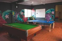 Stoke Beach House Hotels in Brookvale