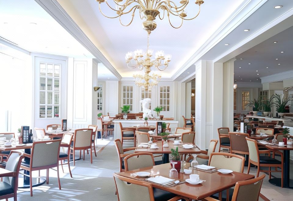 스위스 그랜드 호텔 주변 자연 경관