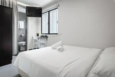 Max Hotel Subang Jaya Hotels near SS15 Courtyard