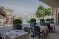 Hotel Santa Chiara