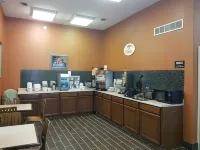 Super 8 by Wyndham Bellefontaine