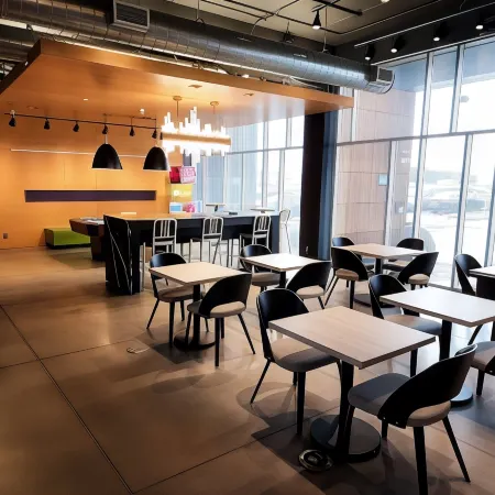 Aloft Vaughan Mills