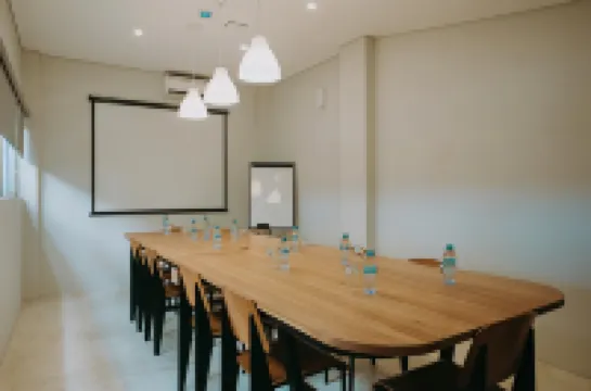 Panahouse Surabaya Hotels in Gayungan