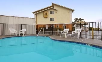 Super 8 by Wyndham Sacramento/Florin Rd