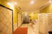 Central Hotel - ที่มีสปา