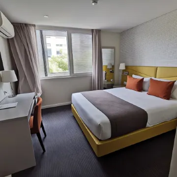 Masa Hotel 5 de Outubro