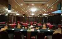 Pakons Prime Hotel Hôtels à : Karawaci