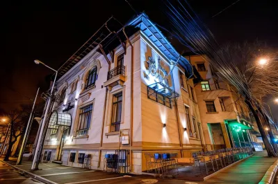 Hotel Carol Hotels in 