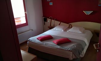 Hotel les Vignes Rouges